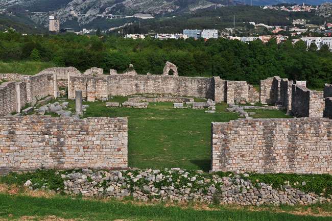 de ruïnes van Salona